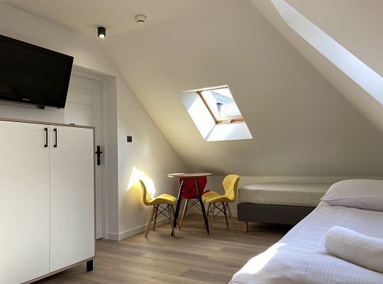 Apartament dwupokojowy 5-os na poddaszu z klimatyzacją