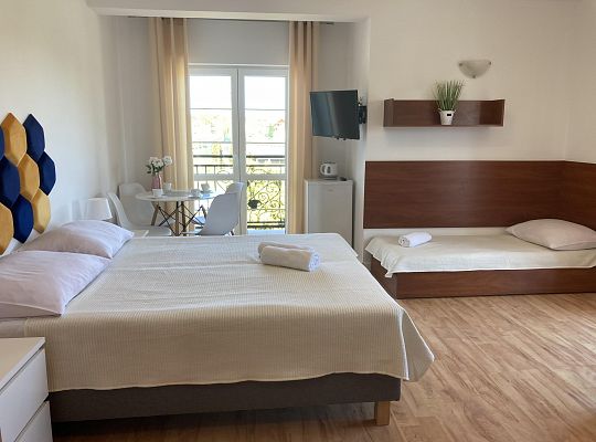 Pokój czteroosobowy  z 2 balkonami nr 42 Magnat Łeba